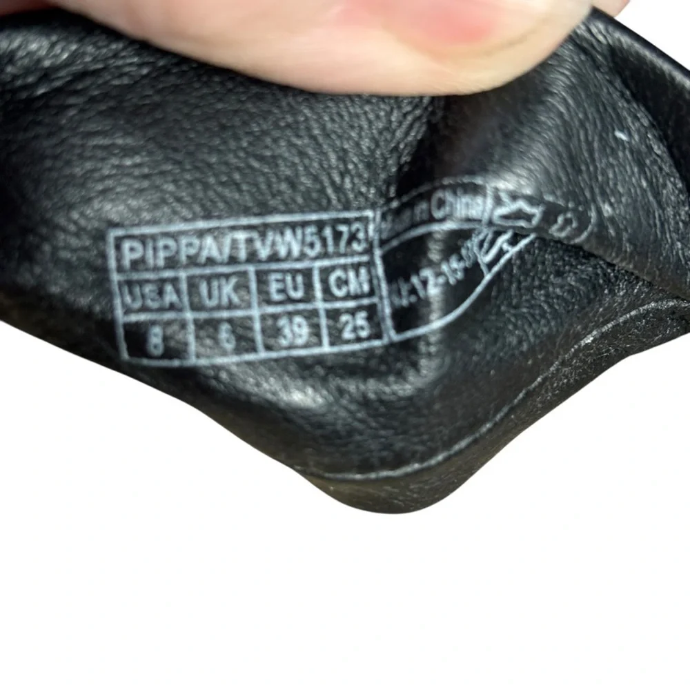 Vionic Rest Pippa Black Leather Thong Sandals – Women’s Sz 8 (EU 39)